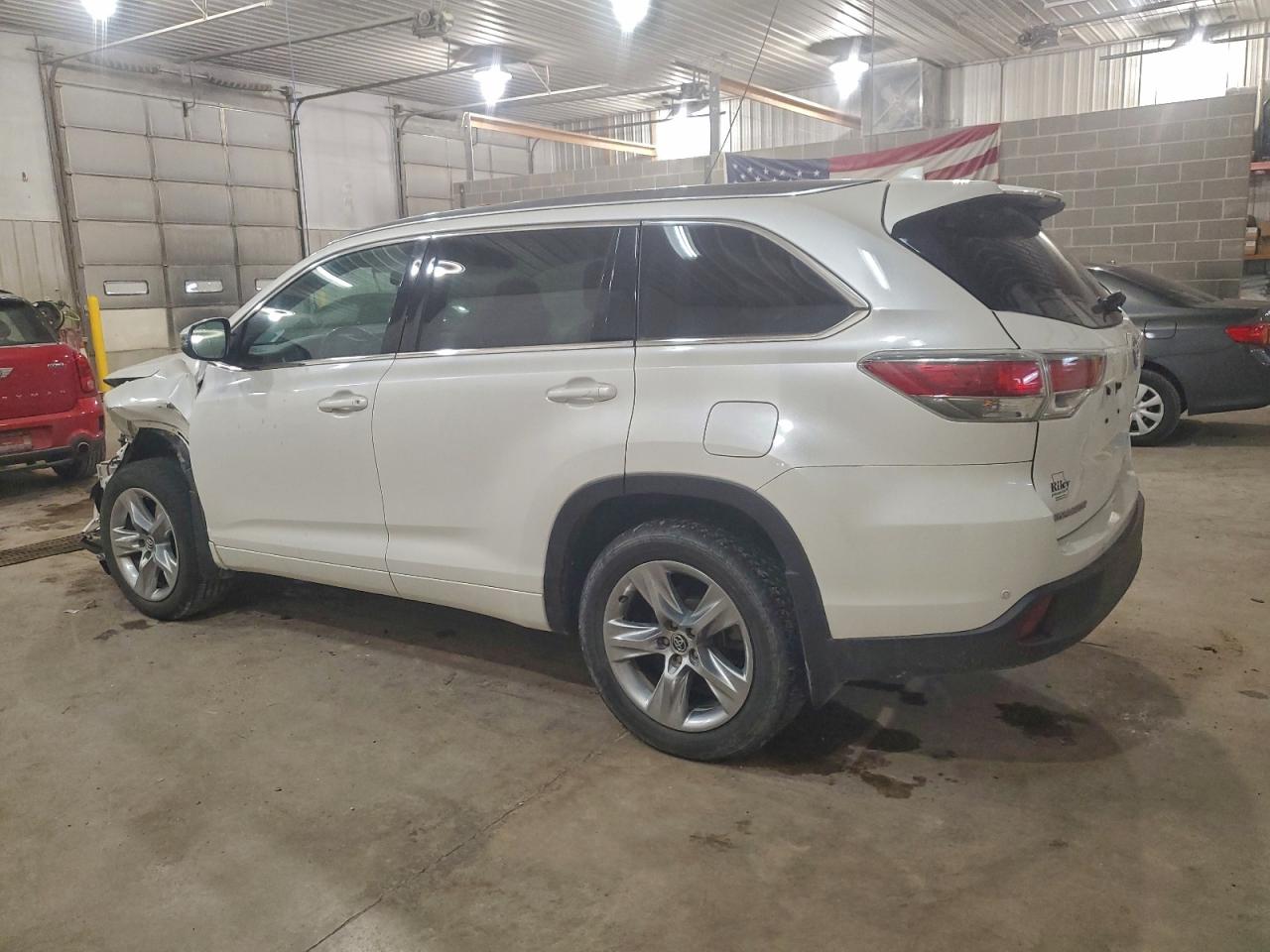 2016 TOYOTA HIGHLANDER LIMITED photo 2