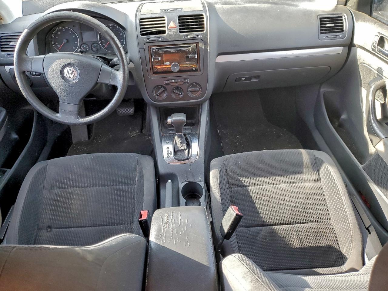 2009 VOLKSWAGEN JETTA S photo 8