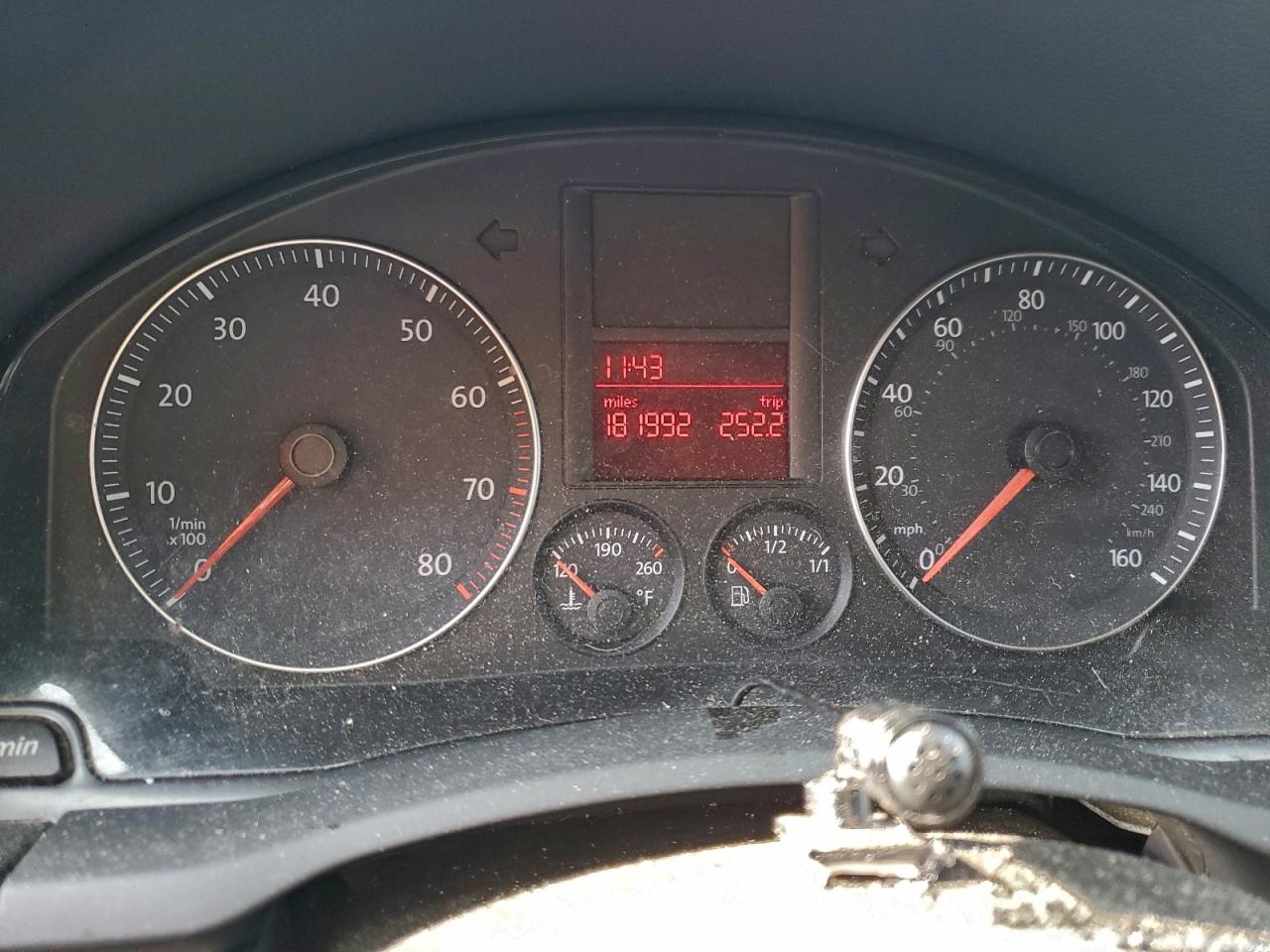 2009 VOLKSWAGEN JETTA S photo 9