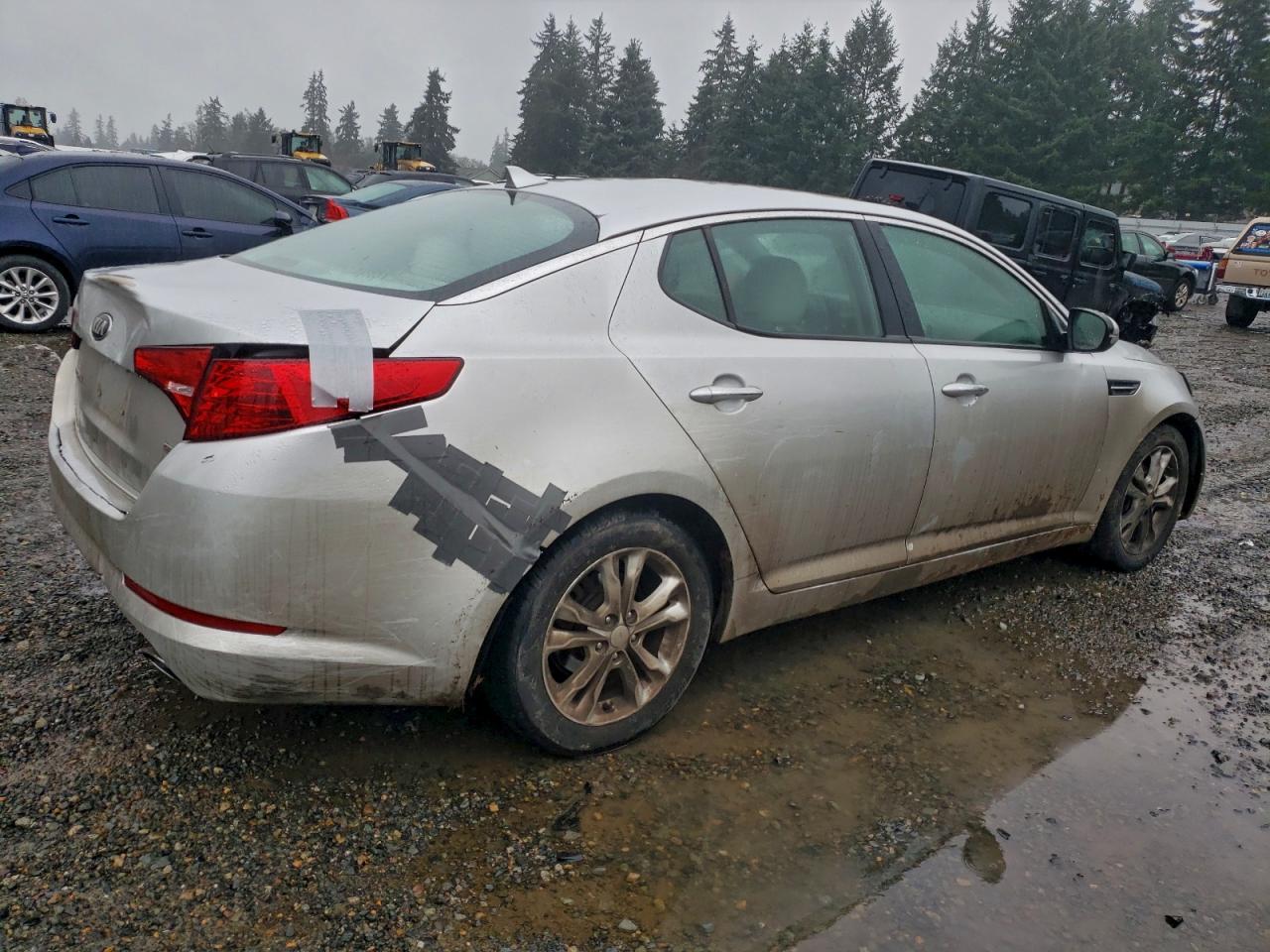 2013 KIA OPTIMA LX photo 3