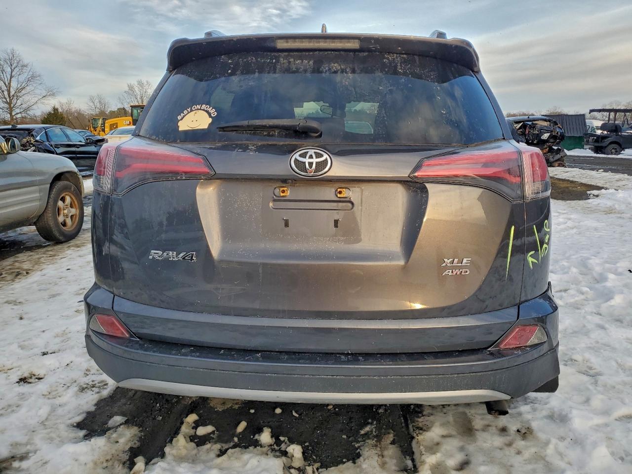 2018 TOYOTA RAV4 ADVENTURE photo 6