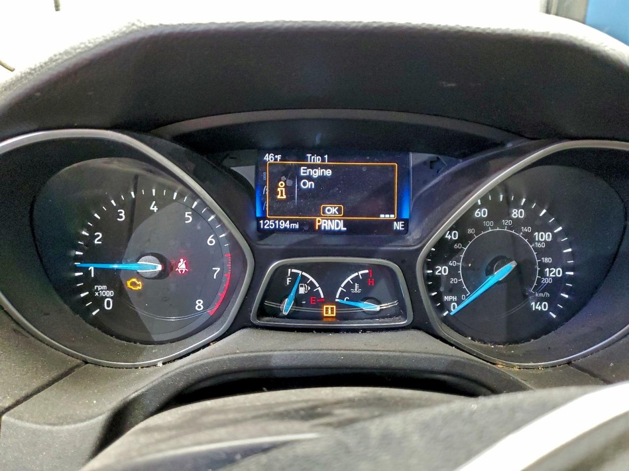 2017 FORD FOCUS SE photo 9