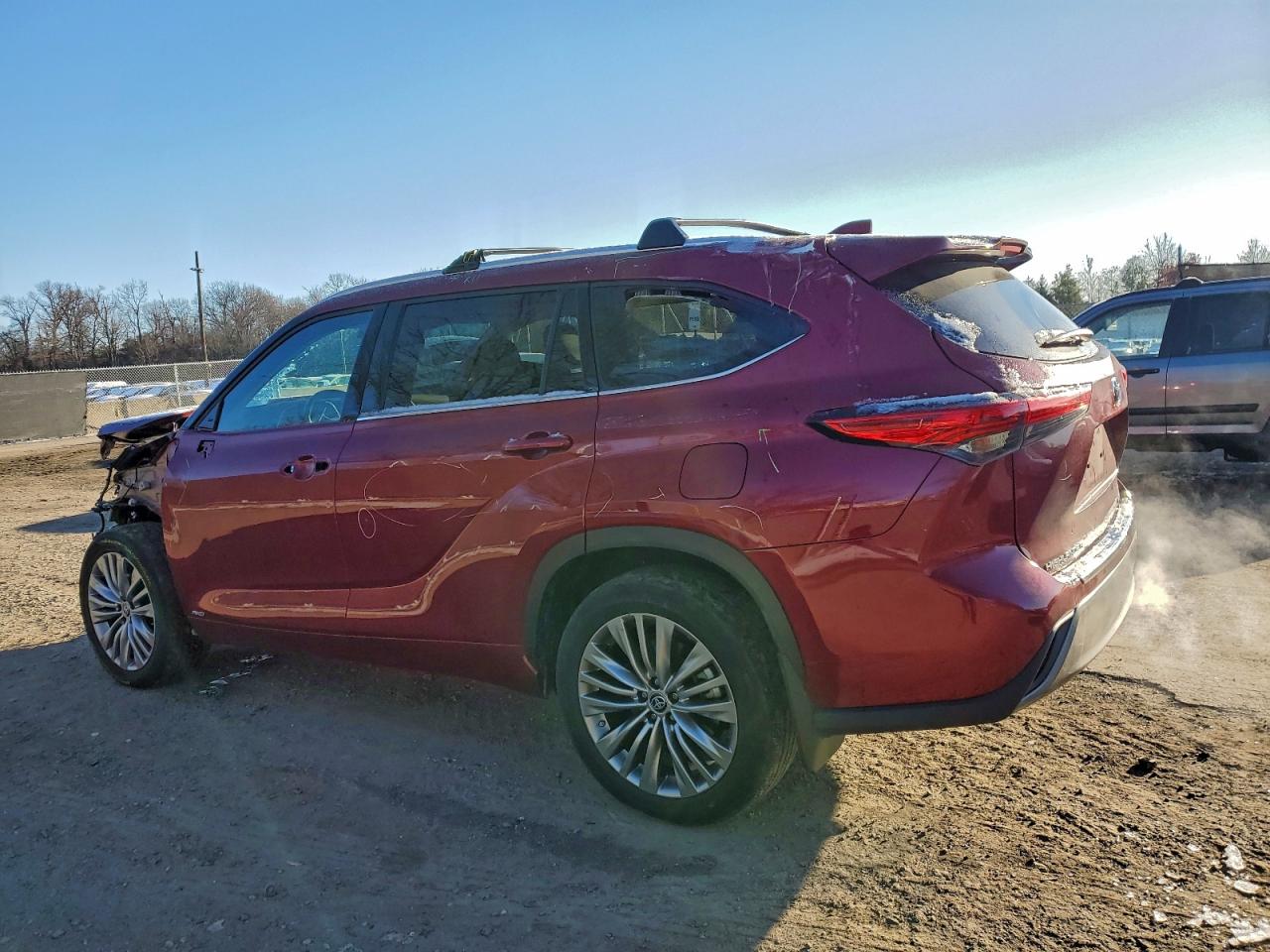 2023 TOYOTA HIGHLANDER HYBRID LIMITED photo 2