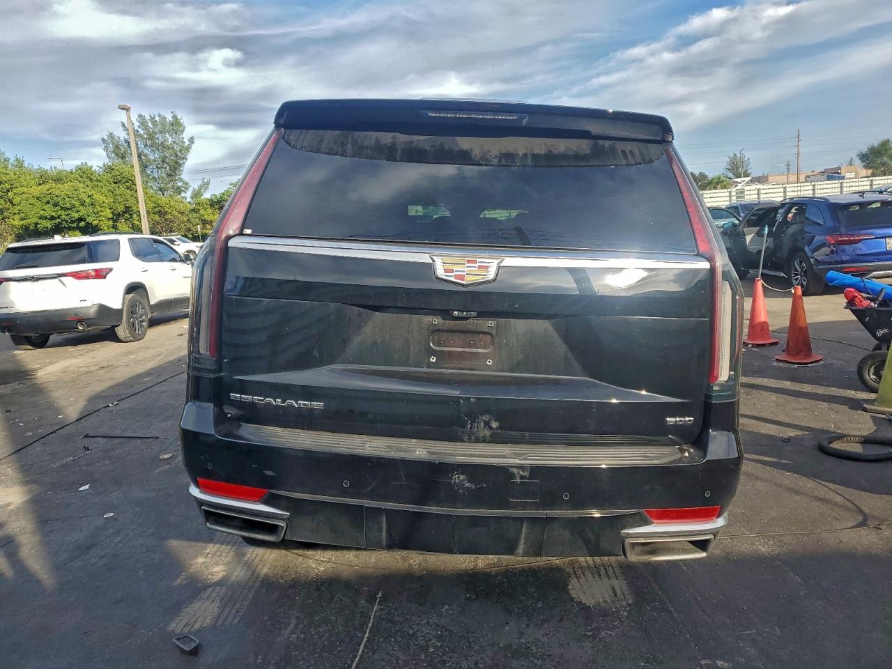 2023 CADILLAC ESCALADE ESV PREMIUM LUXURY photo 6