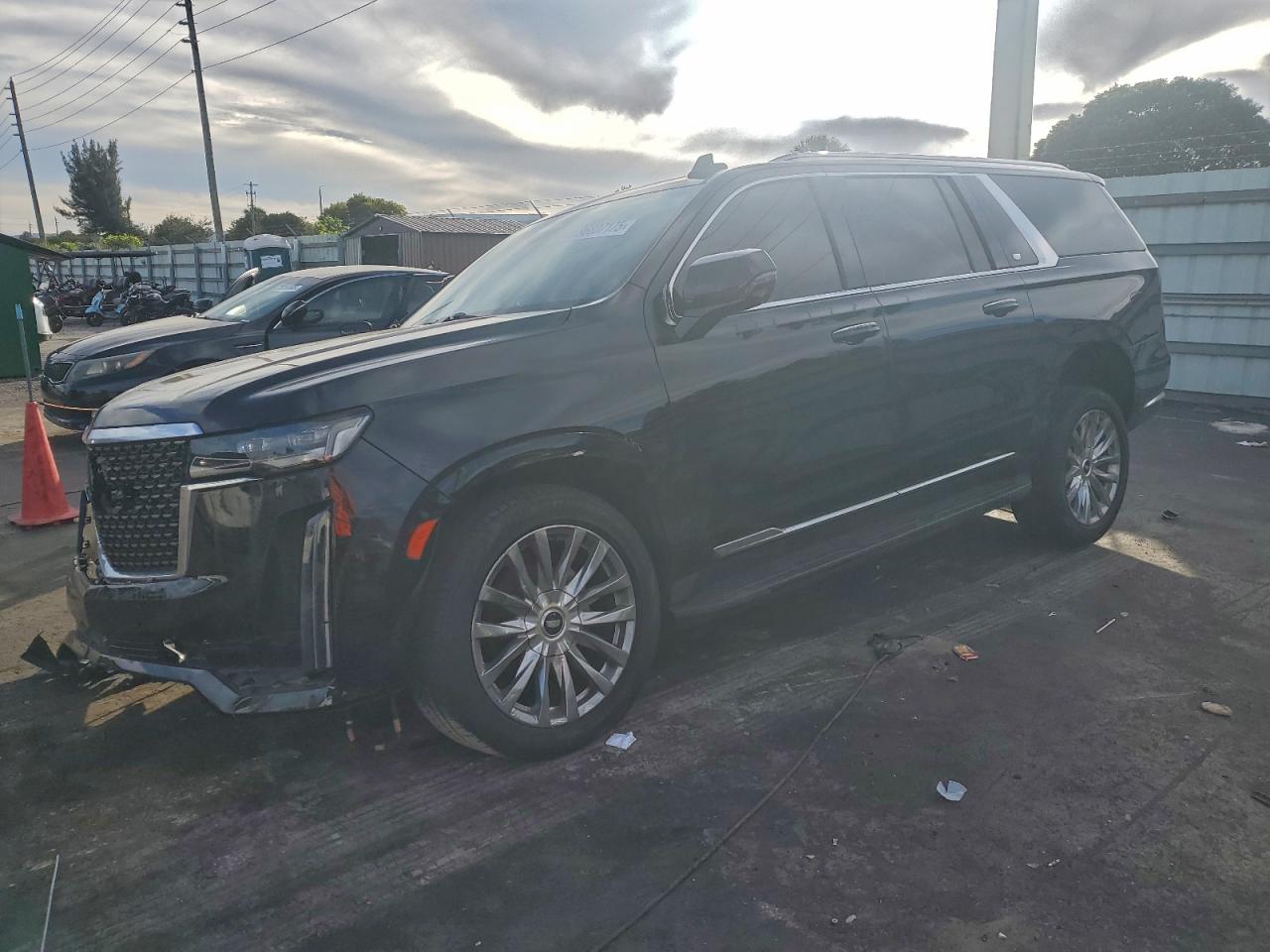 2023 CADILLAC ESCALADE