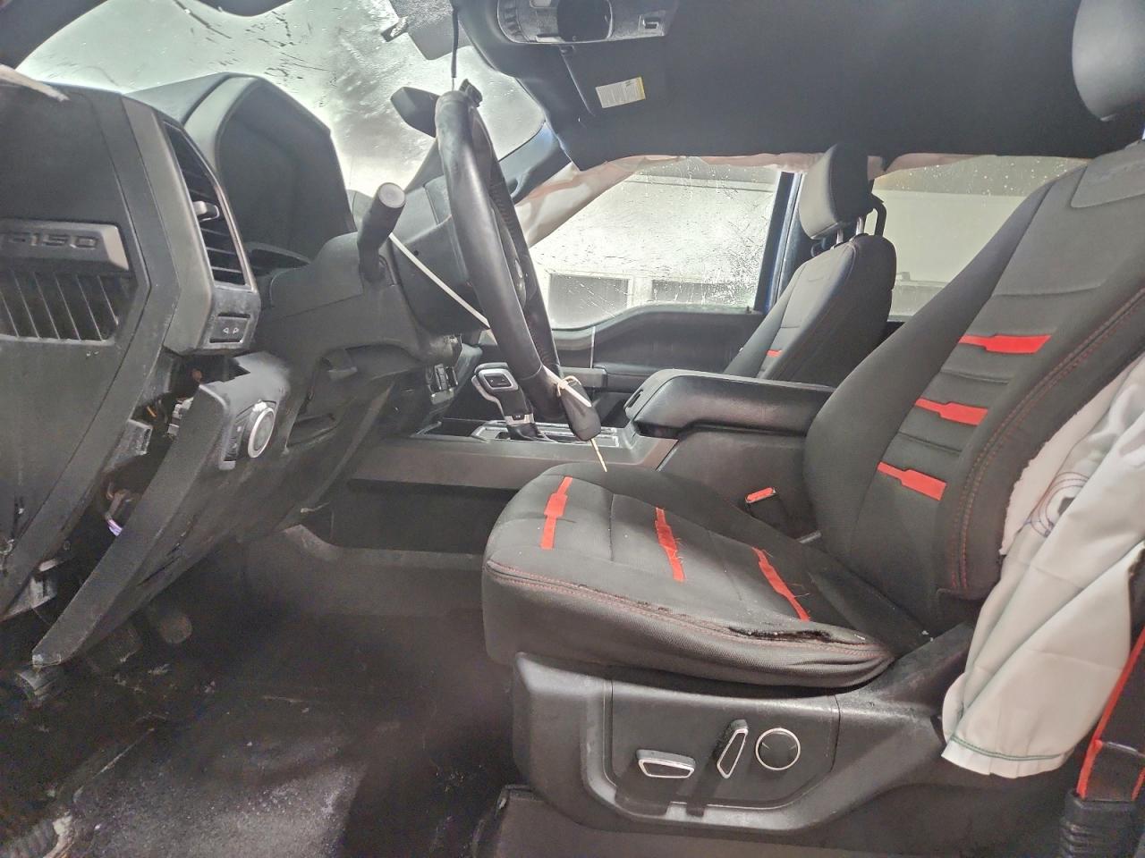 2017 FORD F150 photo 13