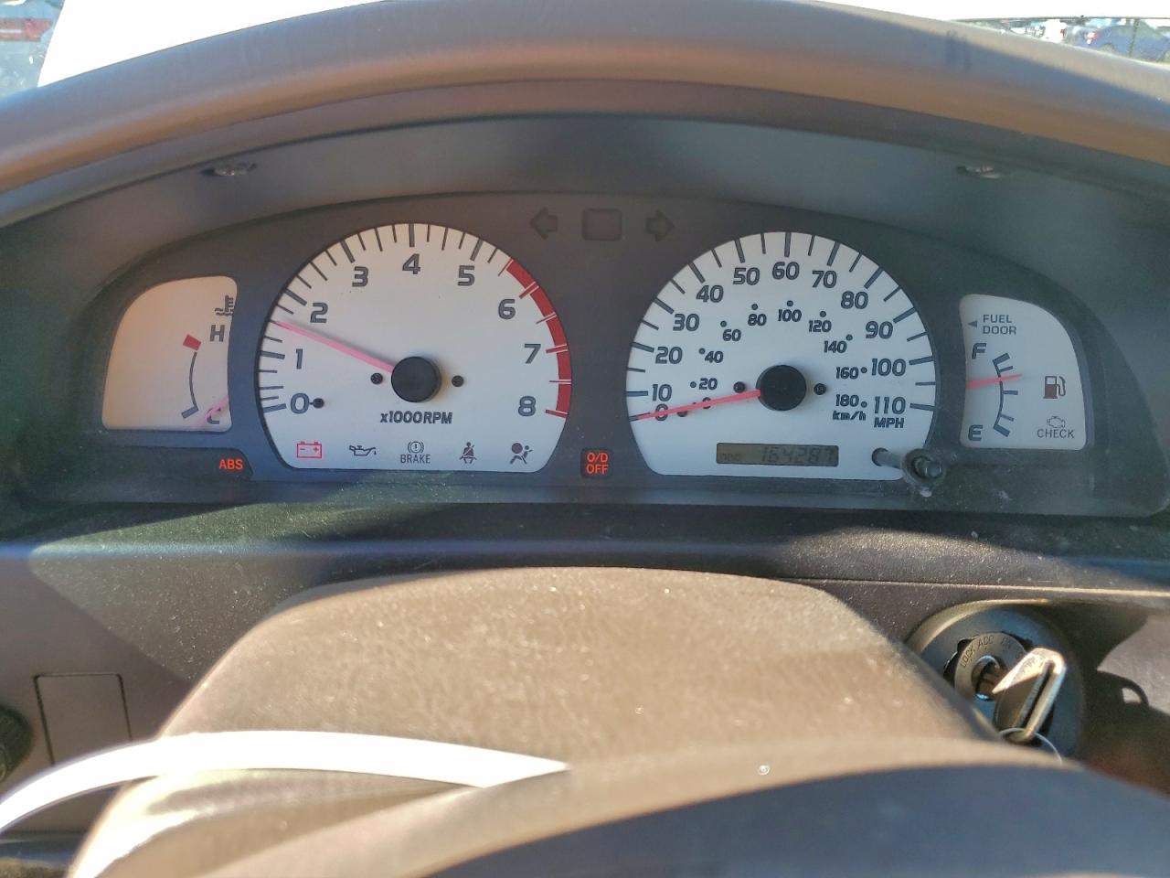 2004 TOYOTA TACOMA XTRACAB photo 9