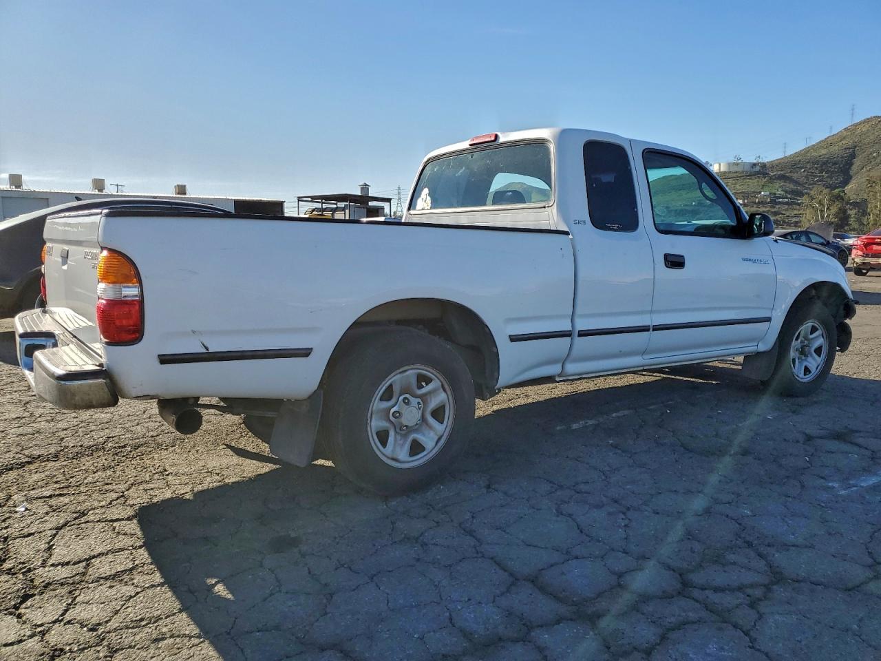 2004 TOYOTA TACOMA XTRACAB photo 3