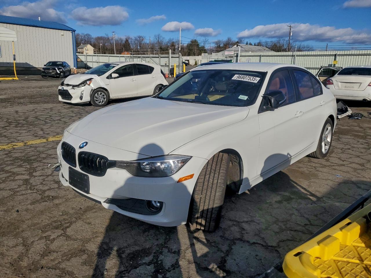 2015 BMW 320
