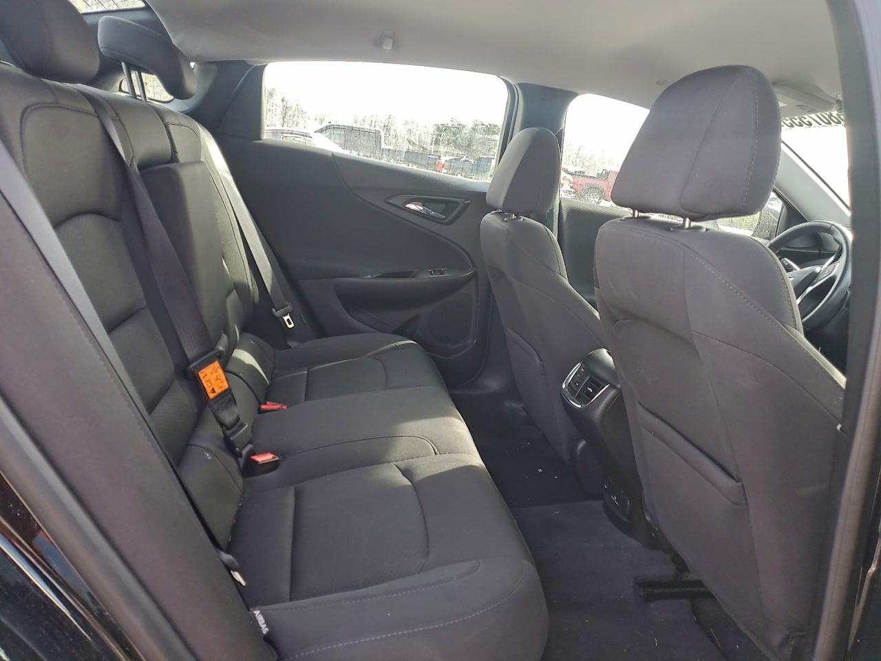 2017 CHEVROLET MALIBU LT photo 10