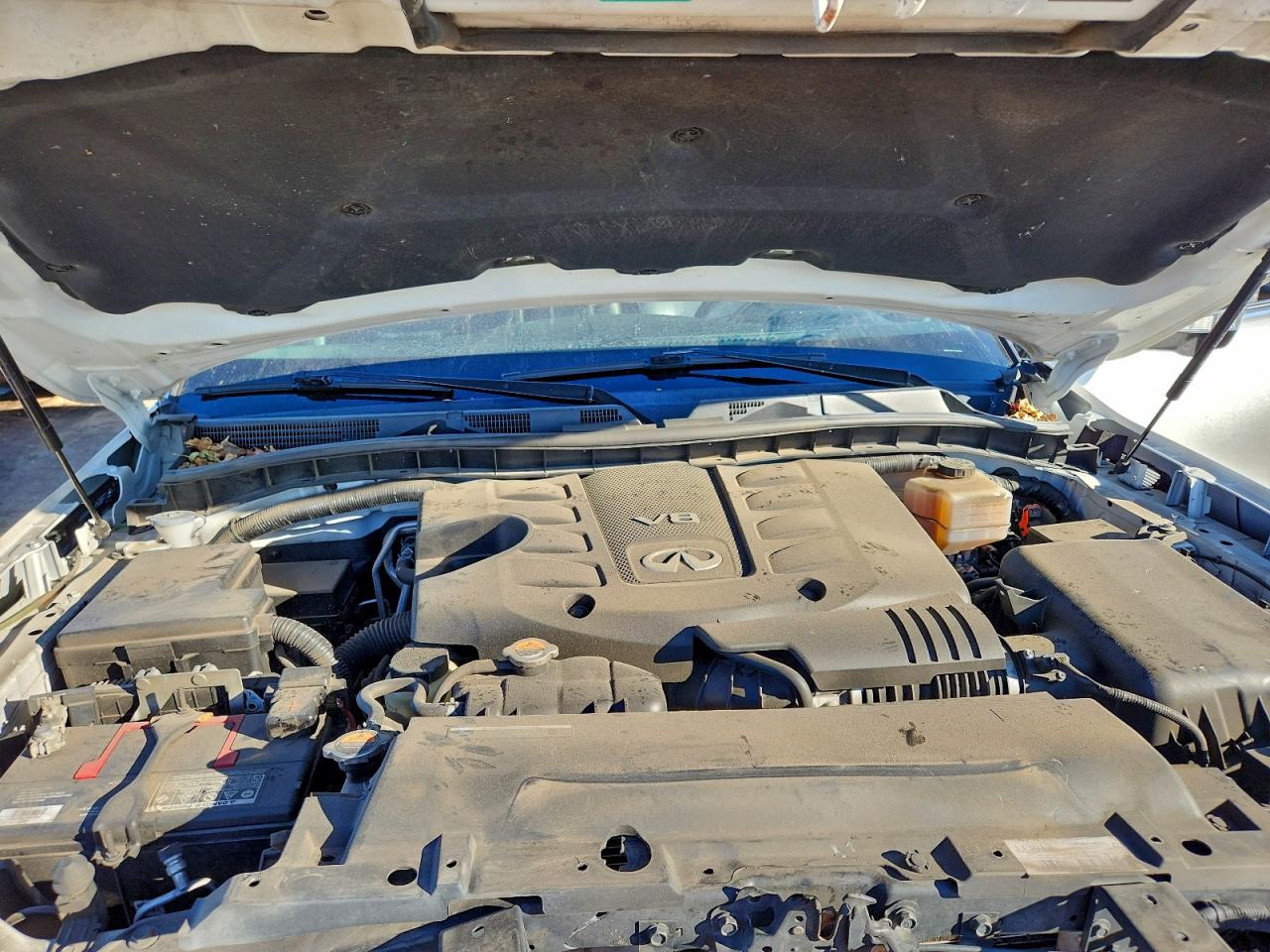 2018 INFINITI QX80 BASE photo 12