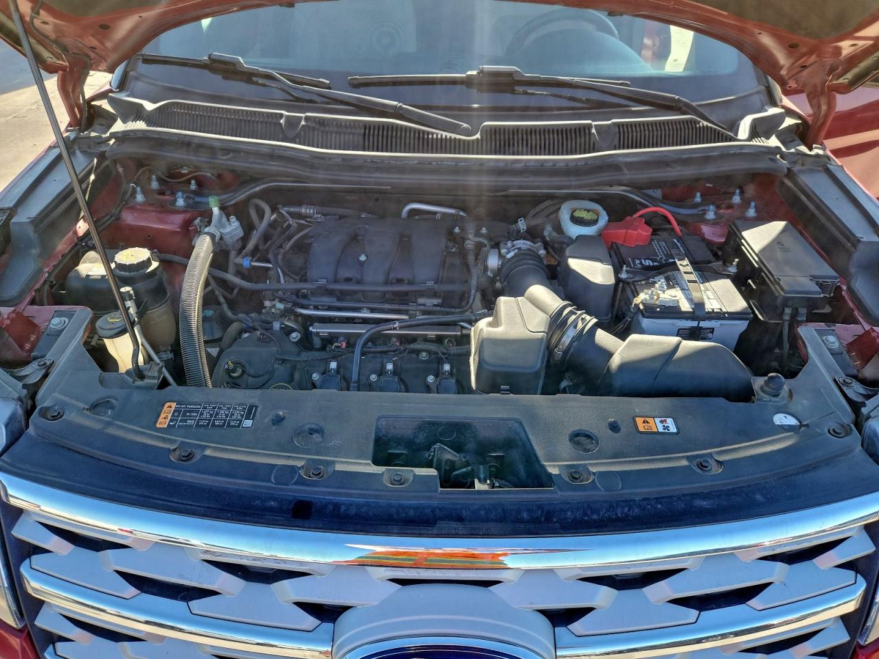 2018 FORD EXPLORER XLT photo 11