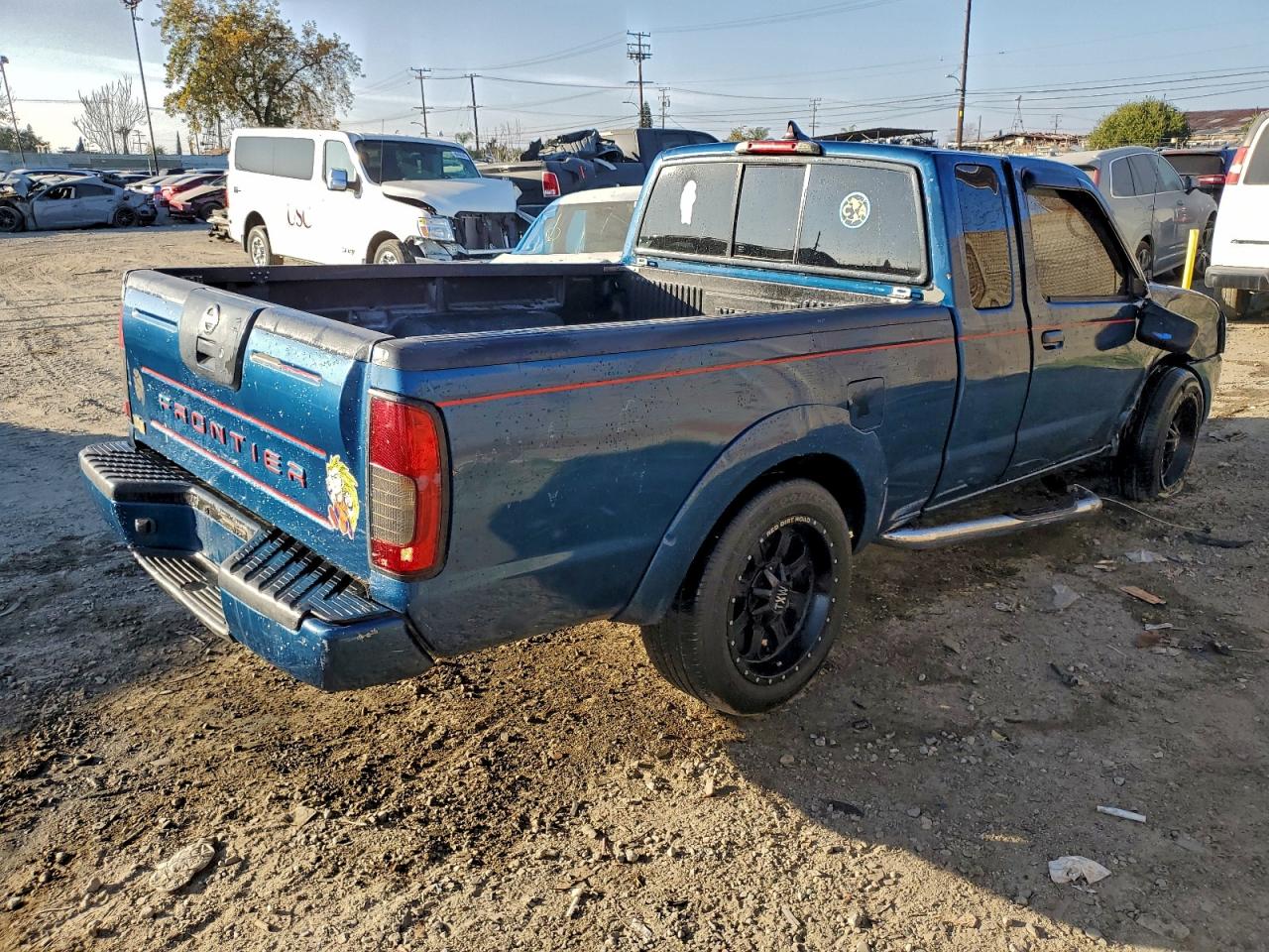 2004 NISSAN FRONTIER KING CAB XE photo 3