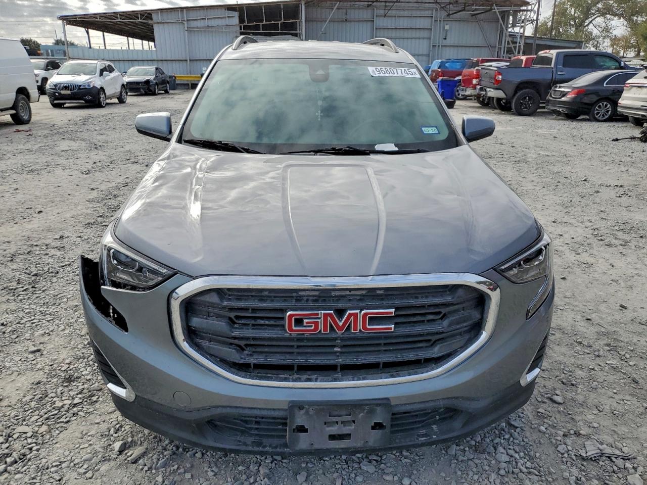 2020 GMC TERRAIN SLE photo 5