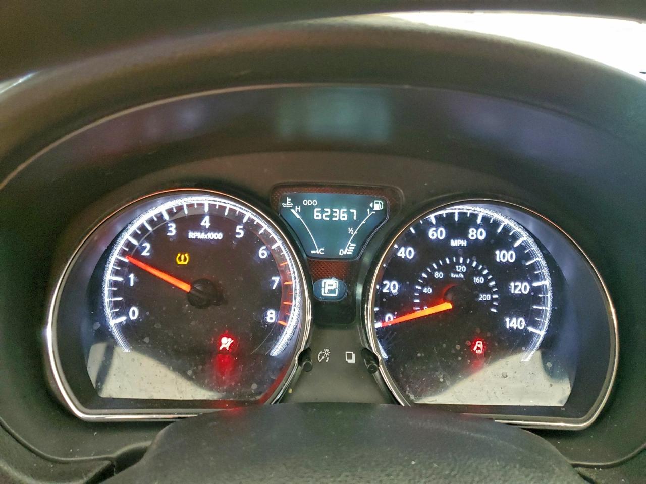 2019 NISSAN VERSA S photo 9