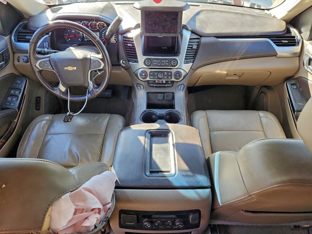 2018 CHEVROLET SUBURBAN C1500 LT photo 8