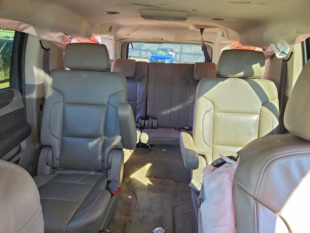2018 CHEVROLET SUBURBAN C1500 LT photo 10
