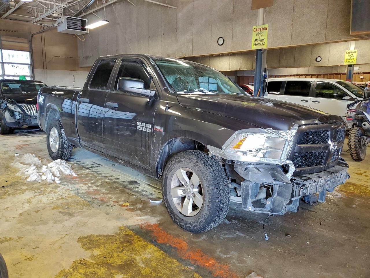 2016 RAM 1500 ST photo 4
