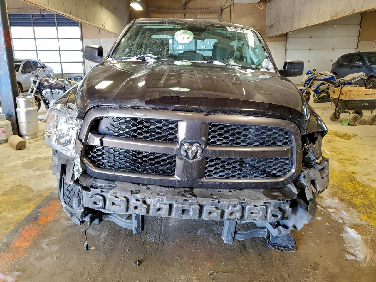2016 RAM 1500 ST photo 5