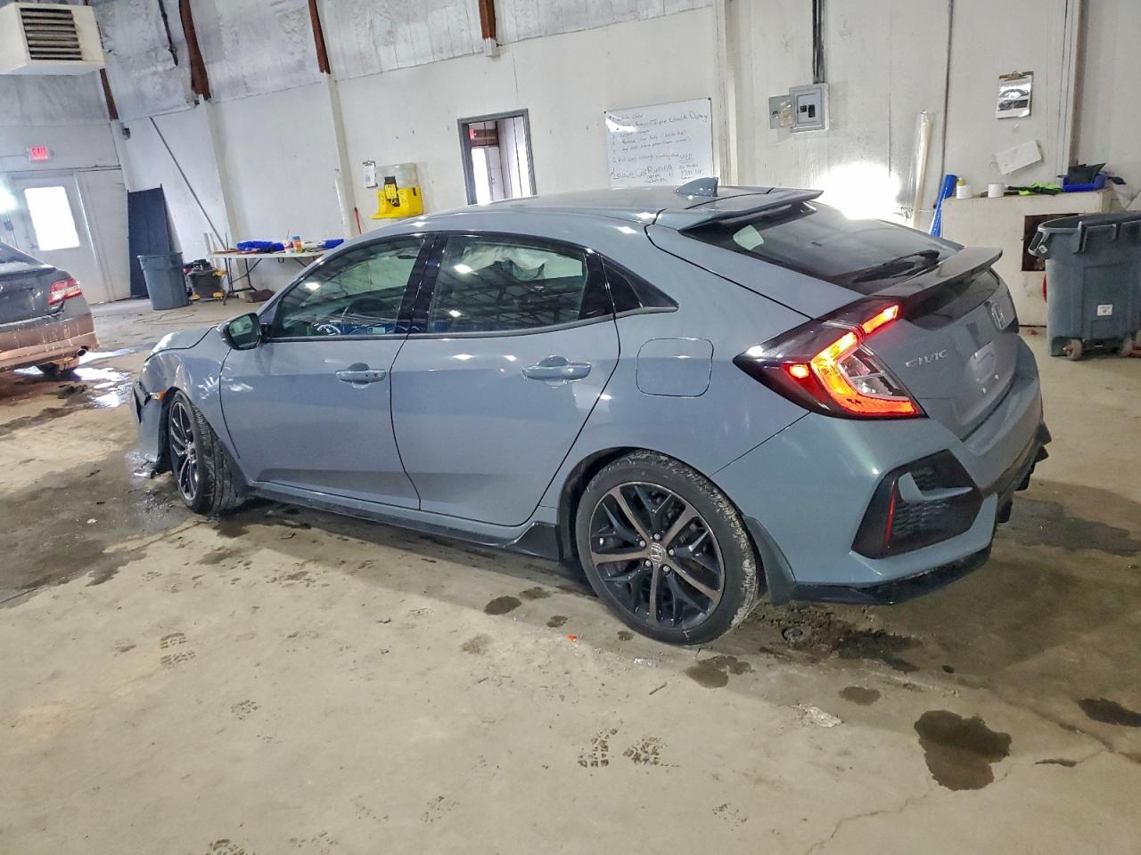 2020 HONDA CIVIC SPORT photo 2