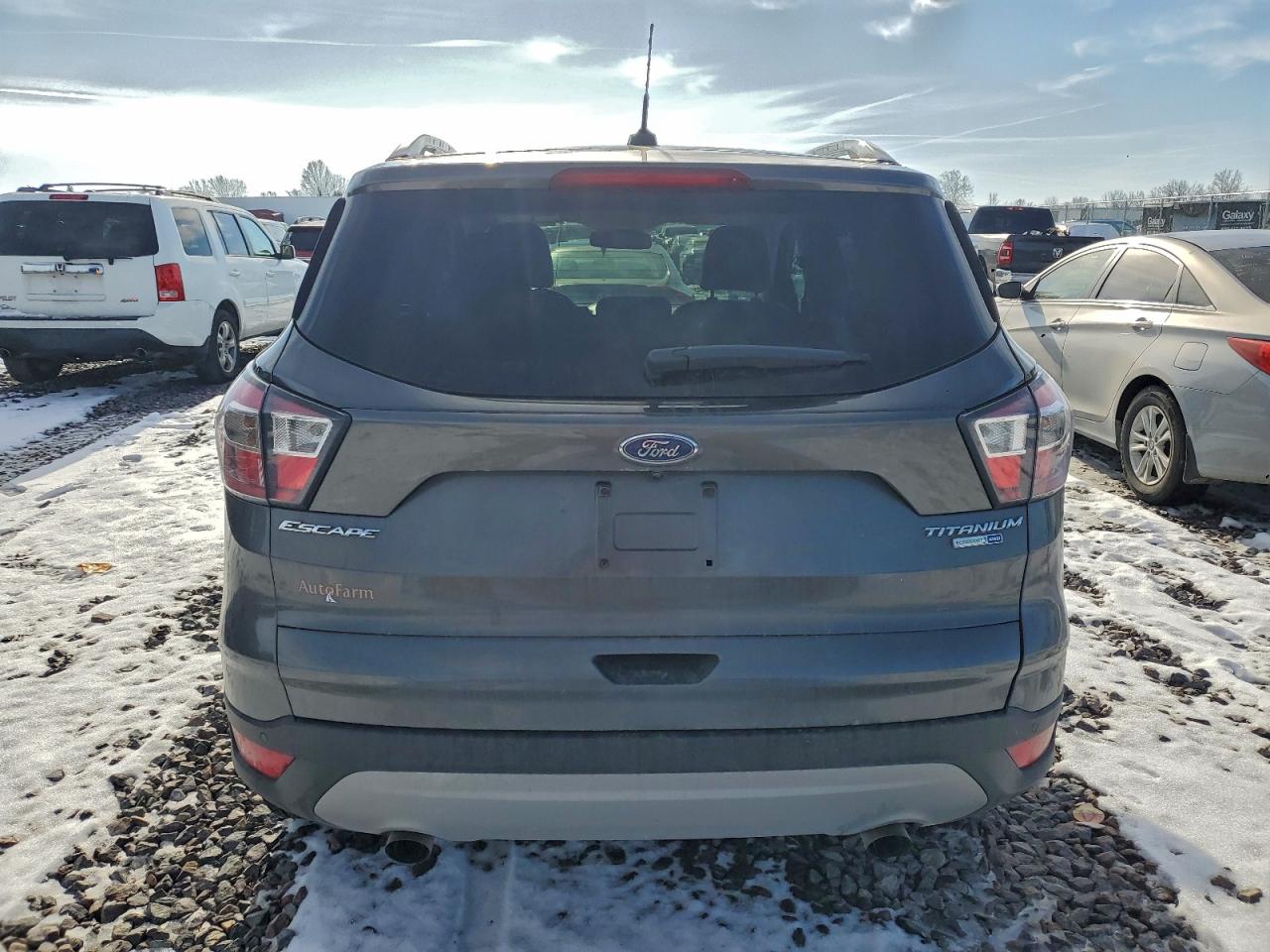 2017 FORD ESCAPE TITANIUM photo 6