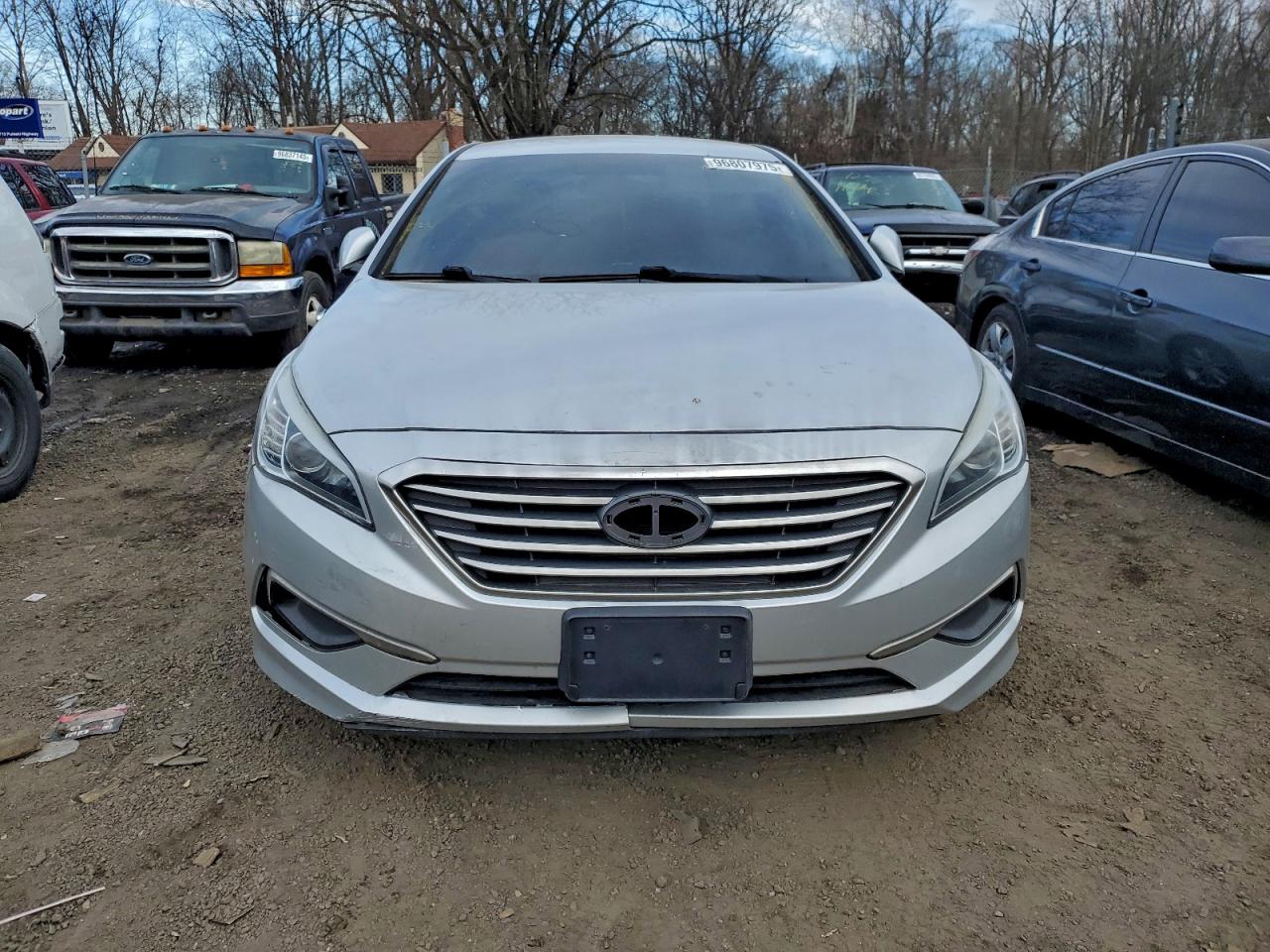 2017 HYUNDAI SONATA SE photo 5
