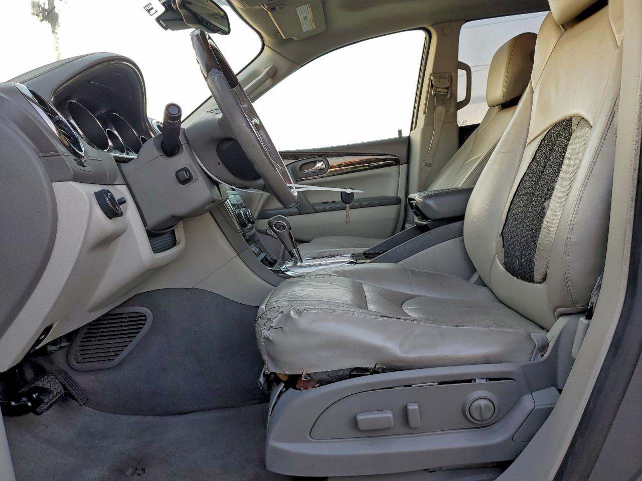 2014 BUICK ENCLAVE photo 7