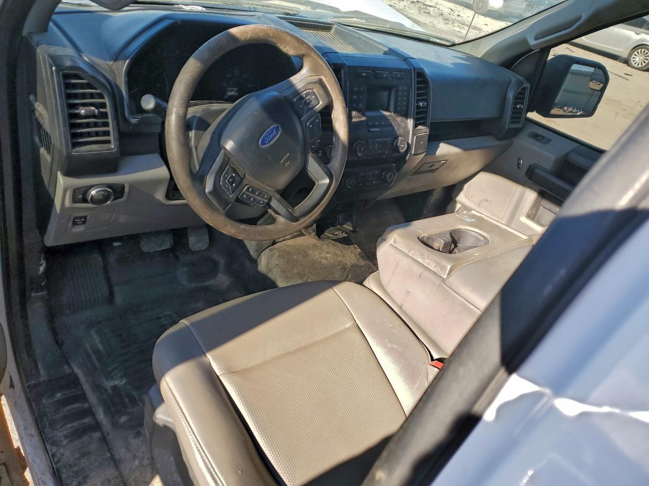 2018 FORD F150 photo 8