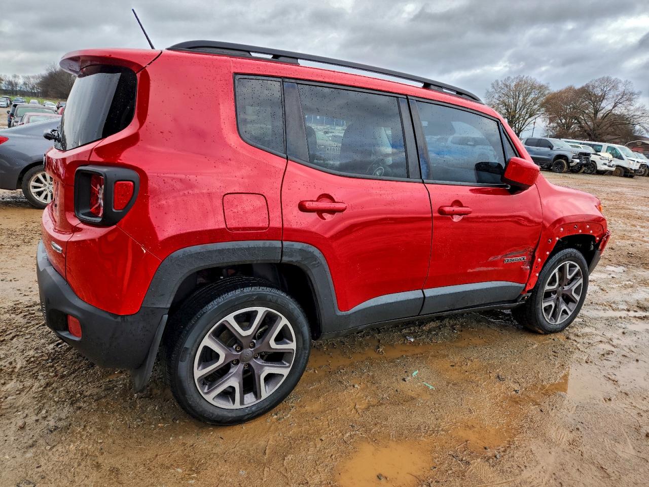 2015 JEEP RENEGADE LATITUDE photo 3