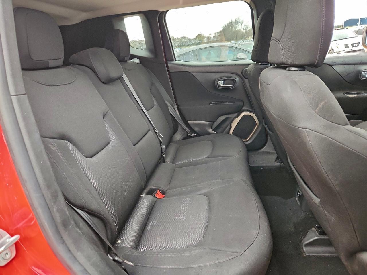 2015 JEEP RENEGADE LATITUDE photo 11