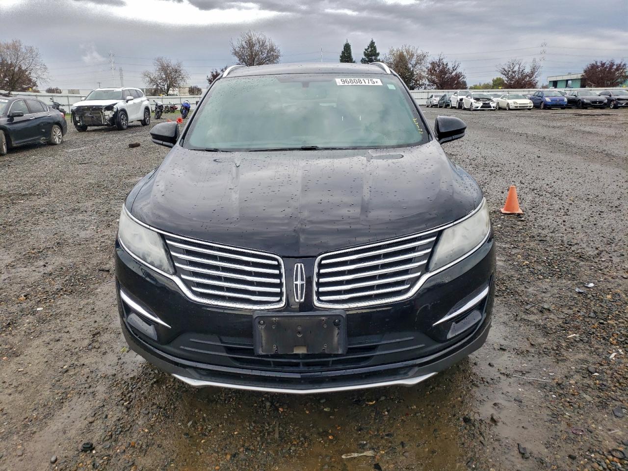2017 LINCOLN MKC PREMIERE photo 5