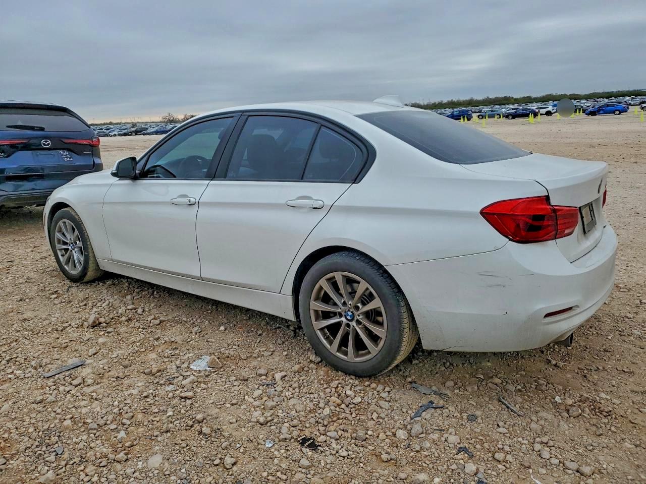 2018 BMW 320 I photo 2