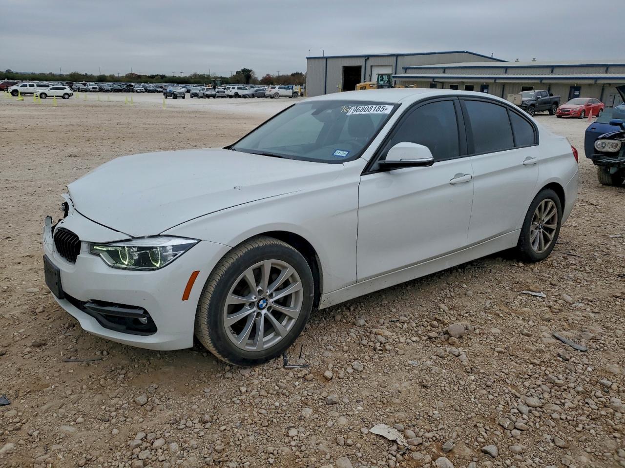 2018 BMW 320