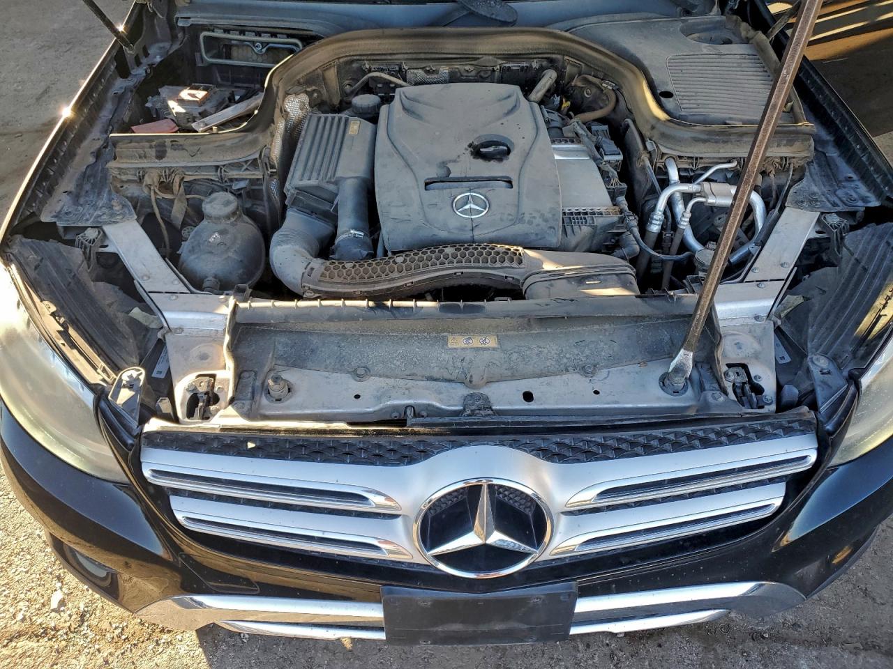 2016 MERCEDES-BENZ GLC 300 photo 12