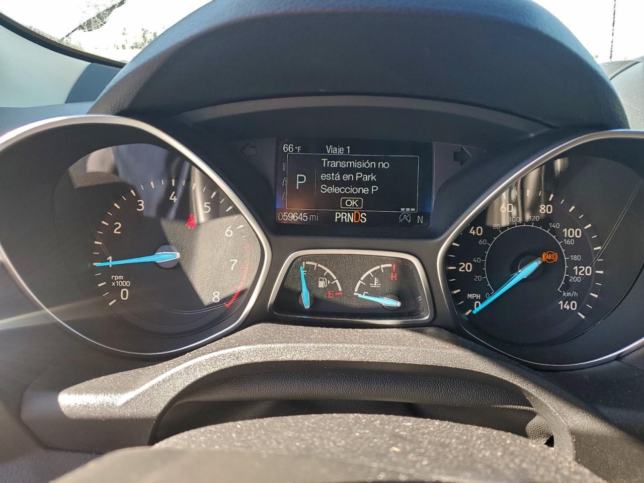 2017 FORD ESCAPE TITANIUM photo 9