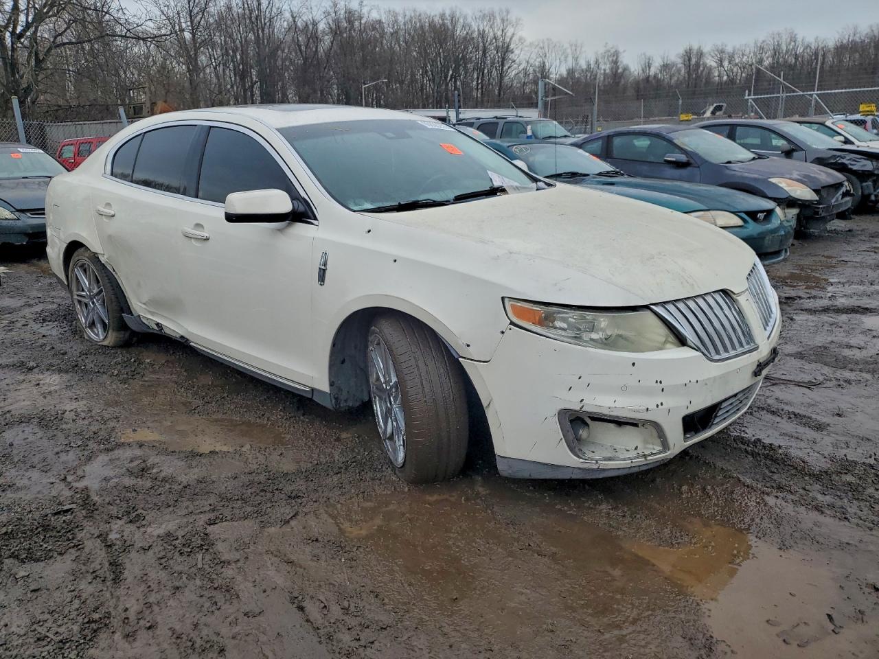 2009 LINCOLN MKS photo 4