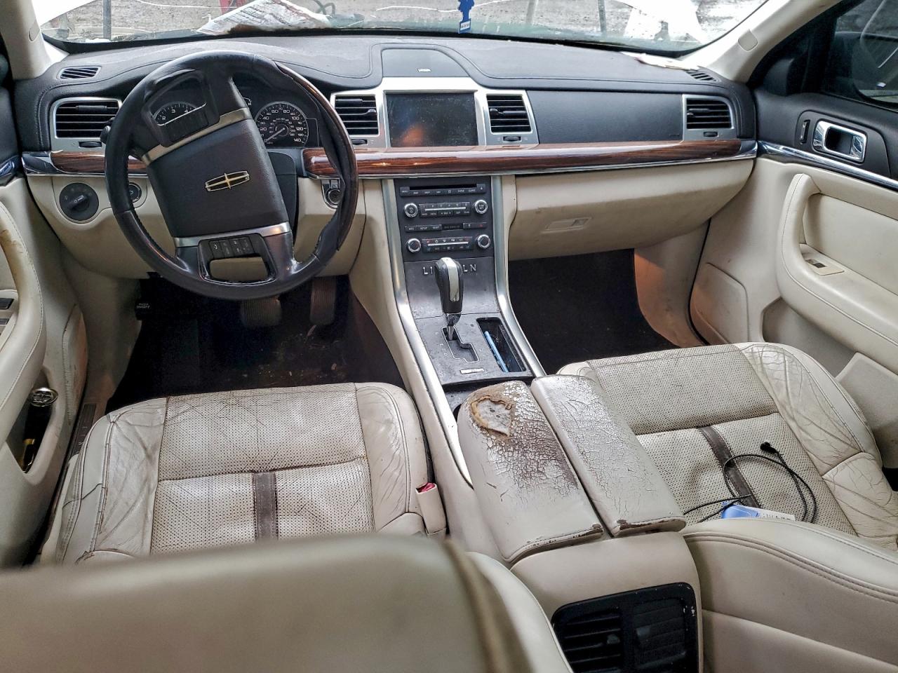 2009 LINCOLN MKS photo 8