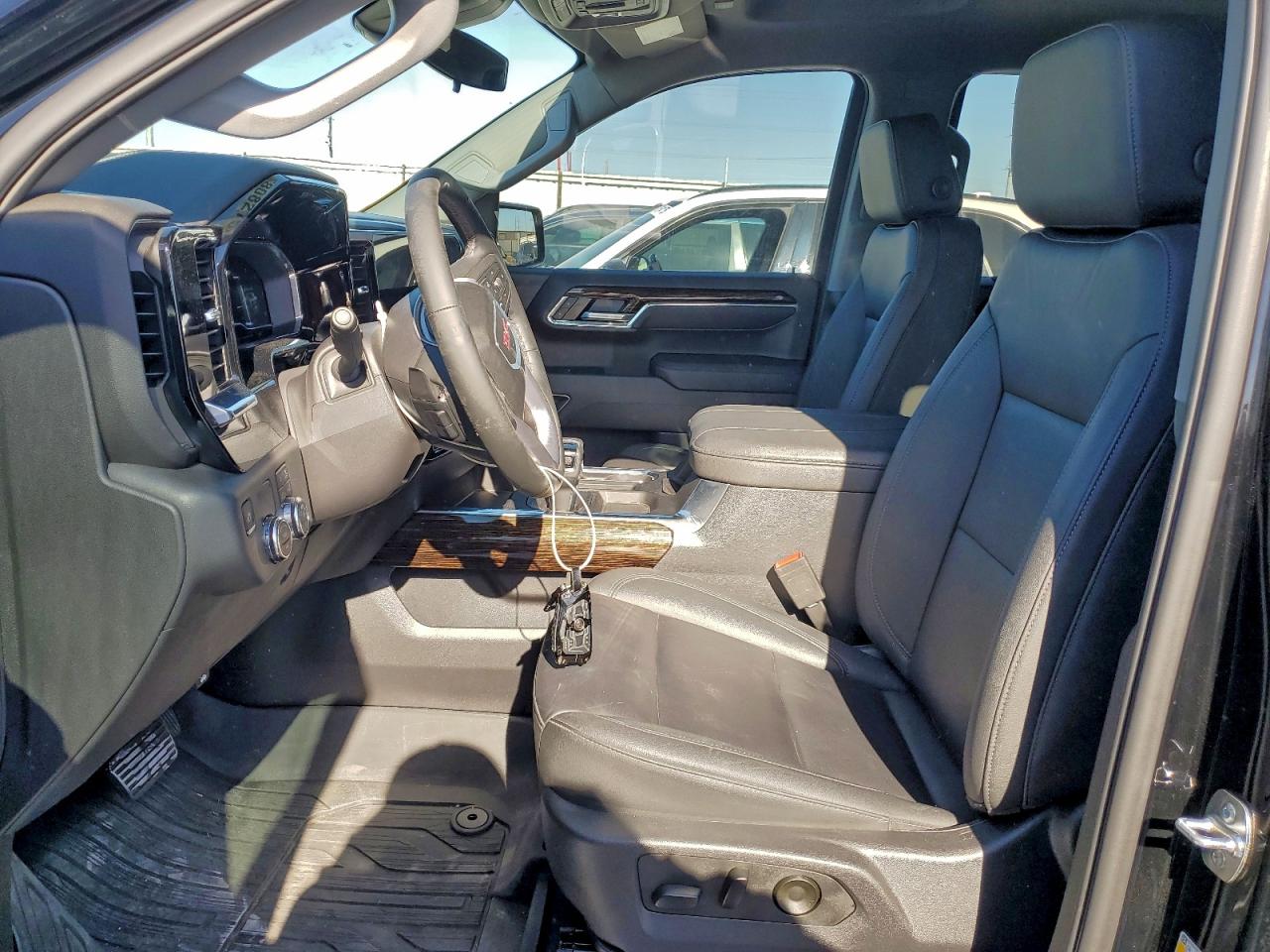 2025 GMC SIERRA C1500 ELEVATION photo 7