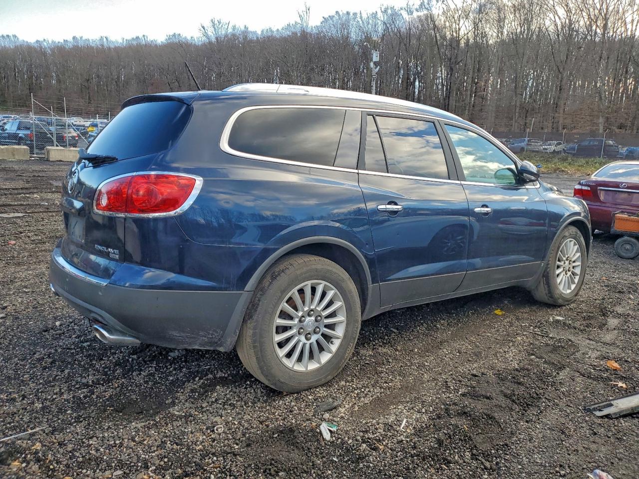 2008 BUICK ENCLAVE CXL photo 3
