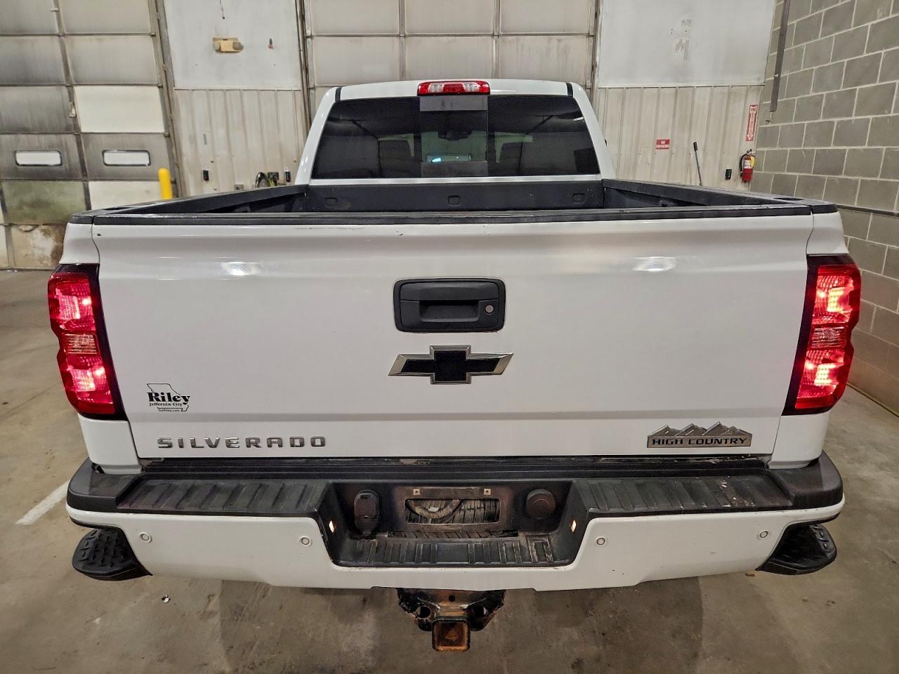 2015 CHEVROLET SILVERADO K2500 HIGH COUNTRY photo 6