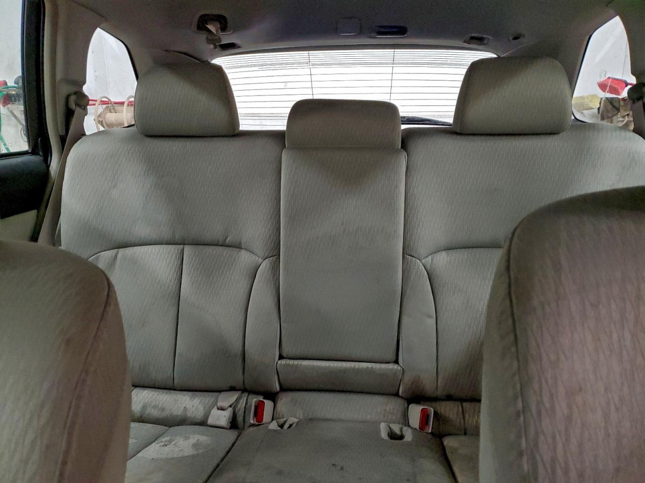 2011 SUBARU OUTBACK 2.5I photo 10