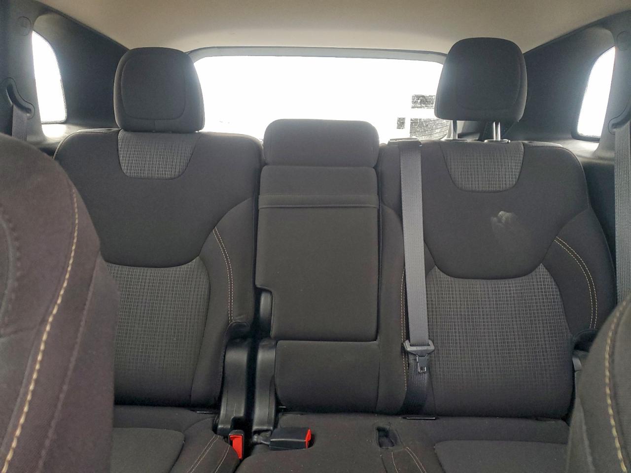 2017 JEEP CHEROKEE LATITUDE photo 10