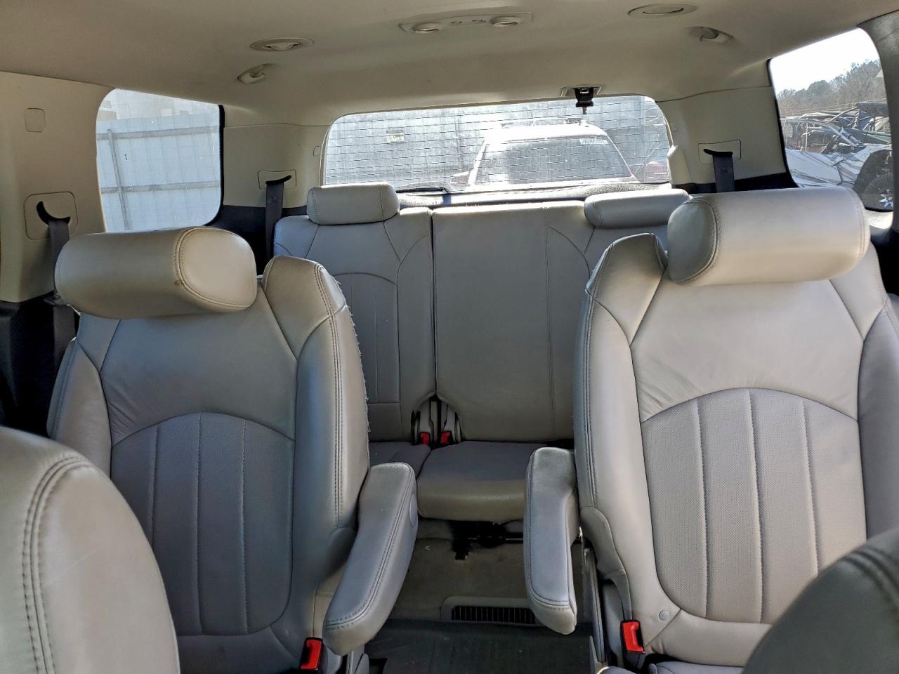 2011 GMC ACADIA SLT-2 photo 10