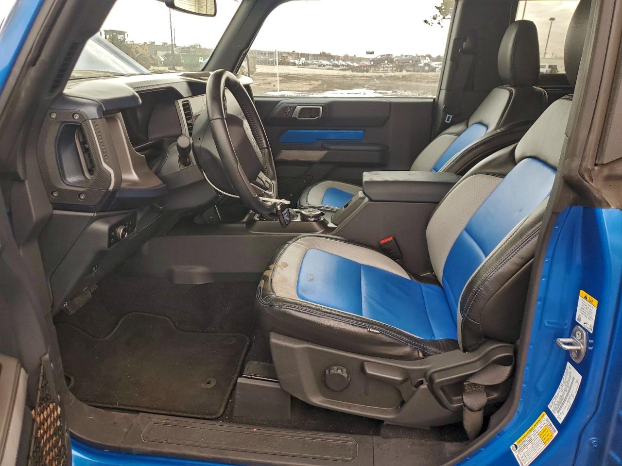 2023 FORD BRONCO BASE photo 7