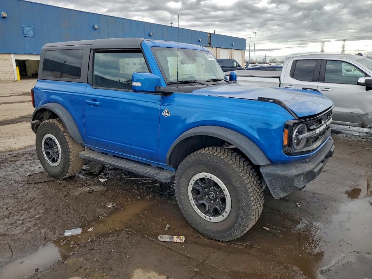 2023 FORD BRONCO BASE photo 4