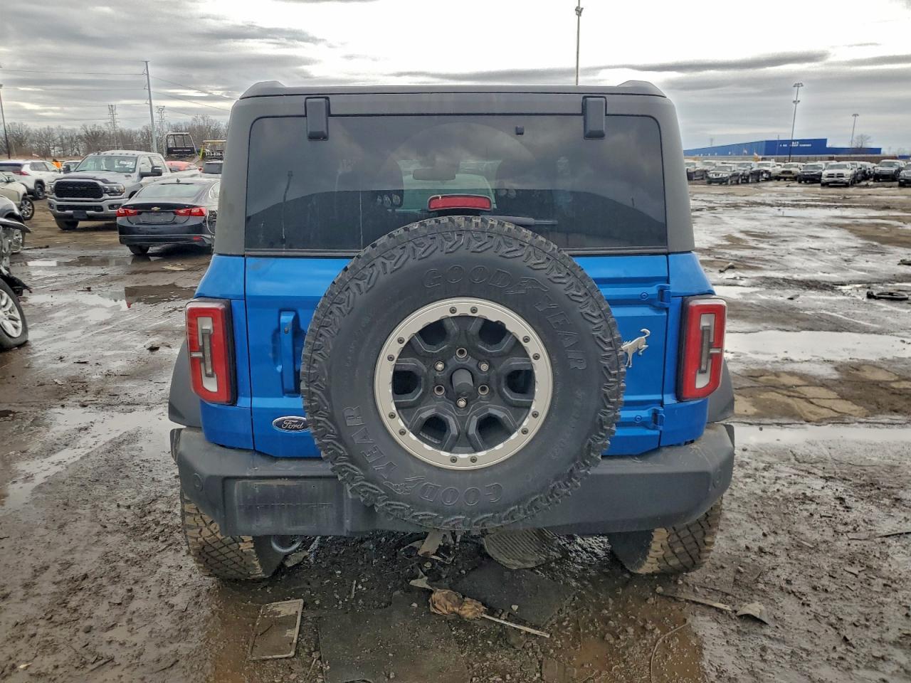 2023 FORD BRONCO BASE photo 6