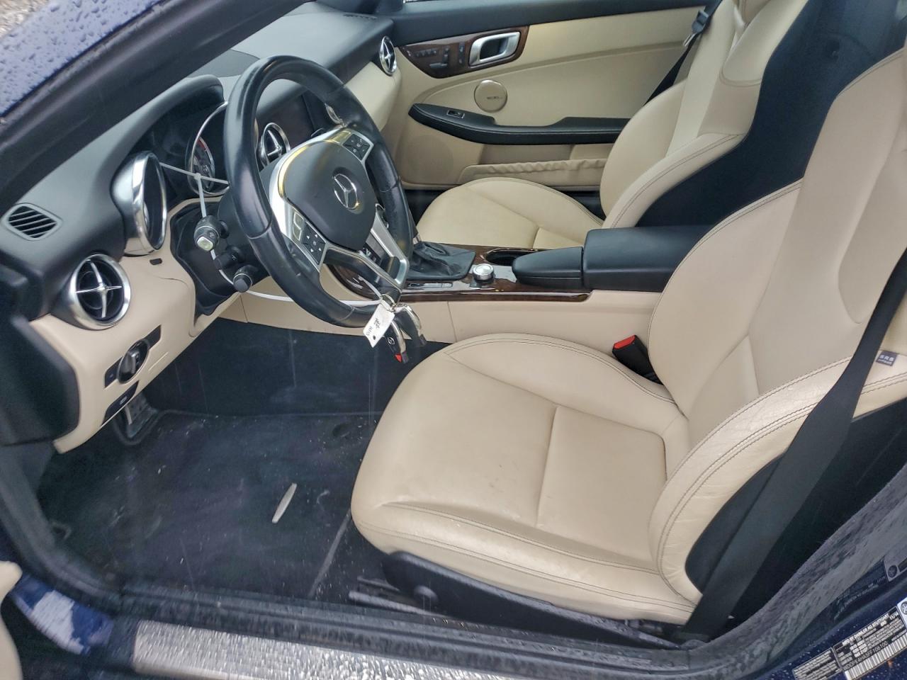 2015 MERCEDES-BENZ SLK 250 photo 7