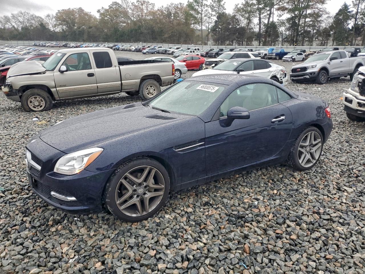 2015 MERCEDES-BENZ SLK