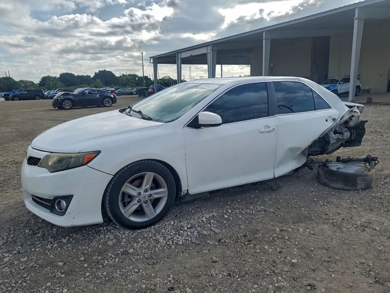 2012 TOYOTA CAMRY