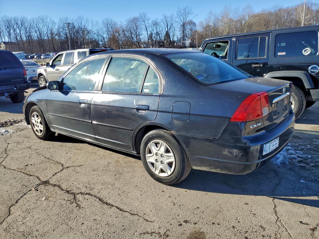 2003 HONDA CIVIC LX photo 2